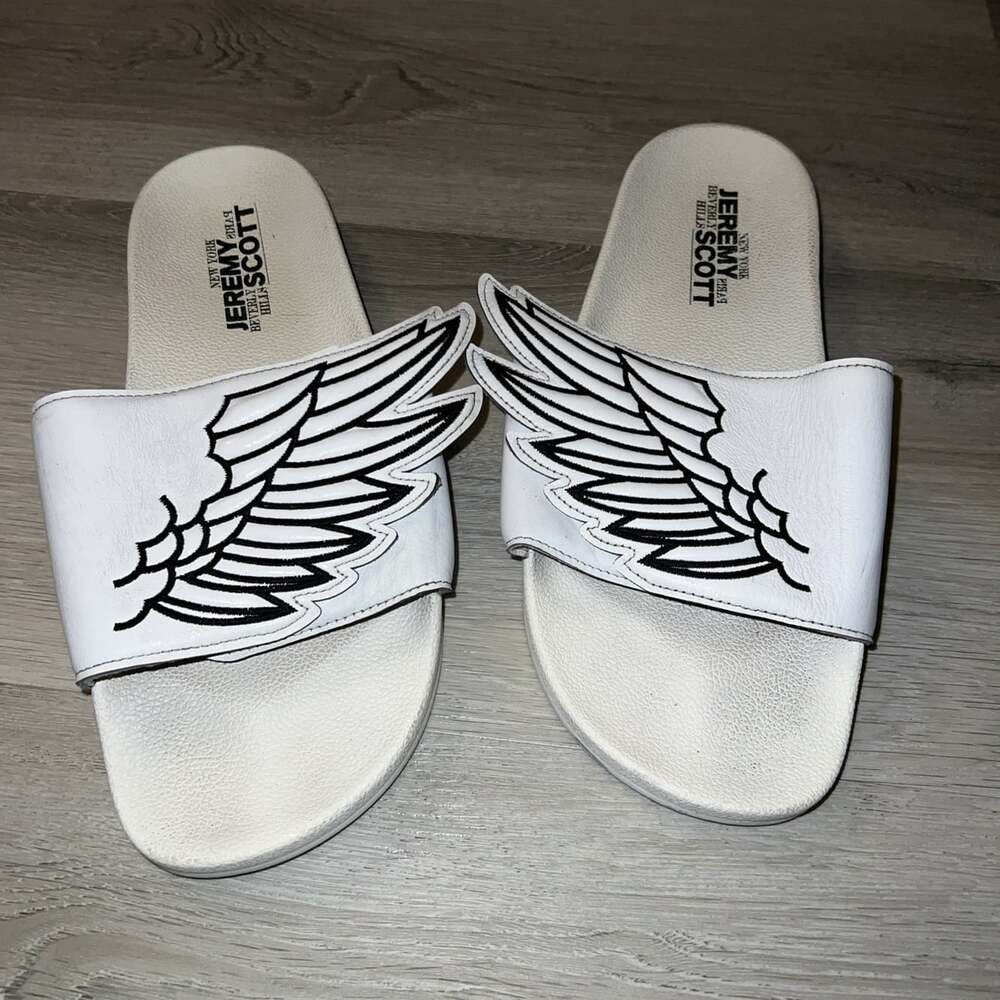 Adidas Jeremy Scott Monogram Adilette Wings Slides GY2515 Size 12 Used